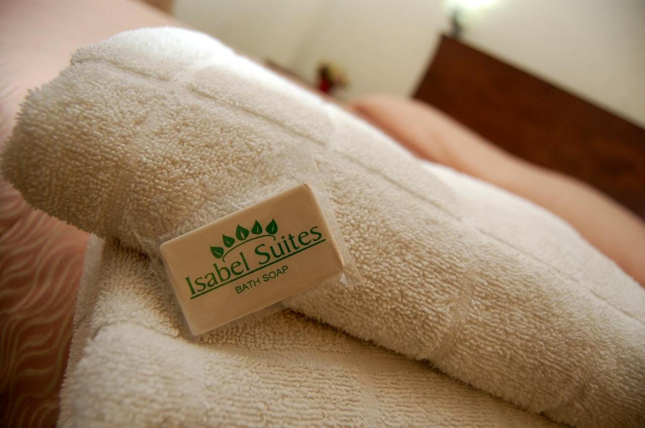 Isabel Suites Laoag Zimmer foto