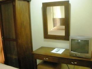 Isabel Suites Laoag Exterior foto